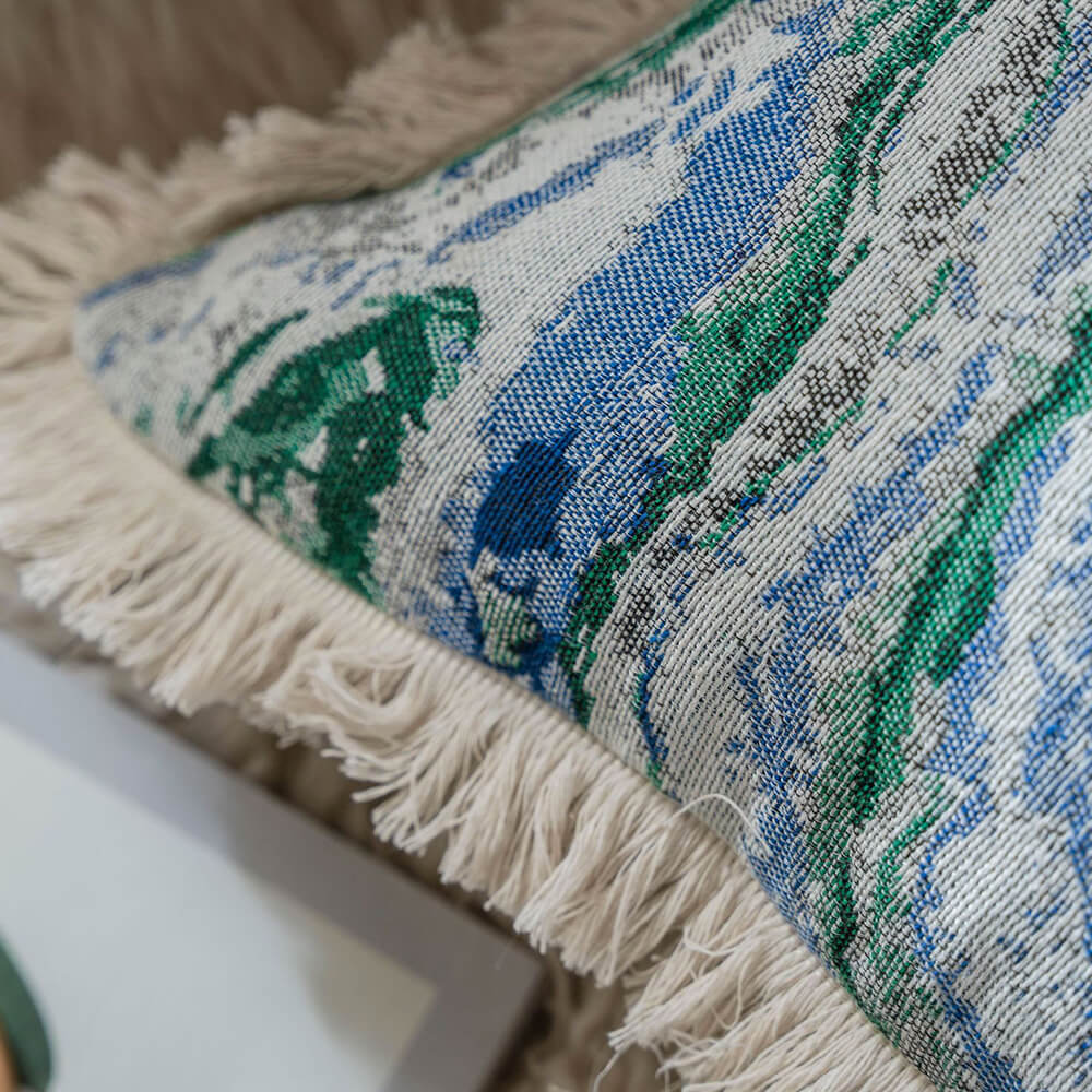 Coussin décoratif en tapisserie florale vintage