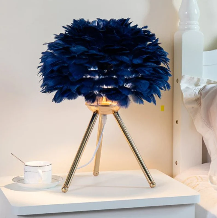 Floroux Dimmable table lamp | Elegant feather lamp for home and office