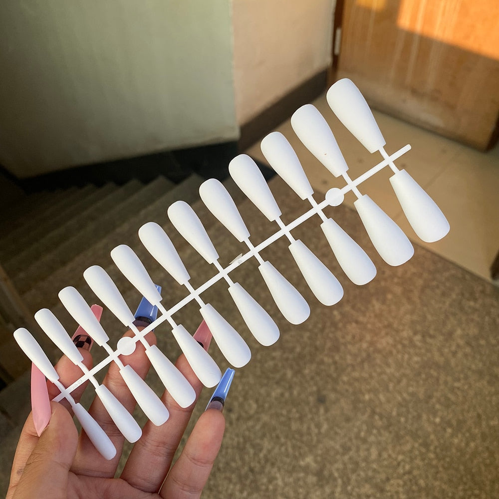 ChicNails - Ensemble de faux ongles mats 24 pièces