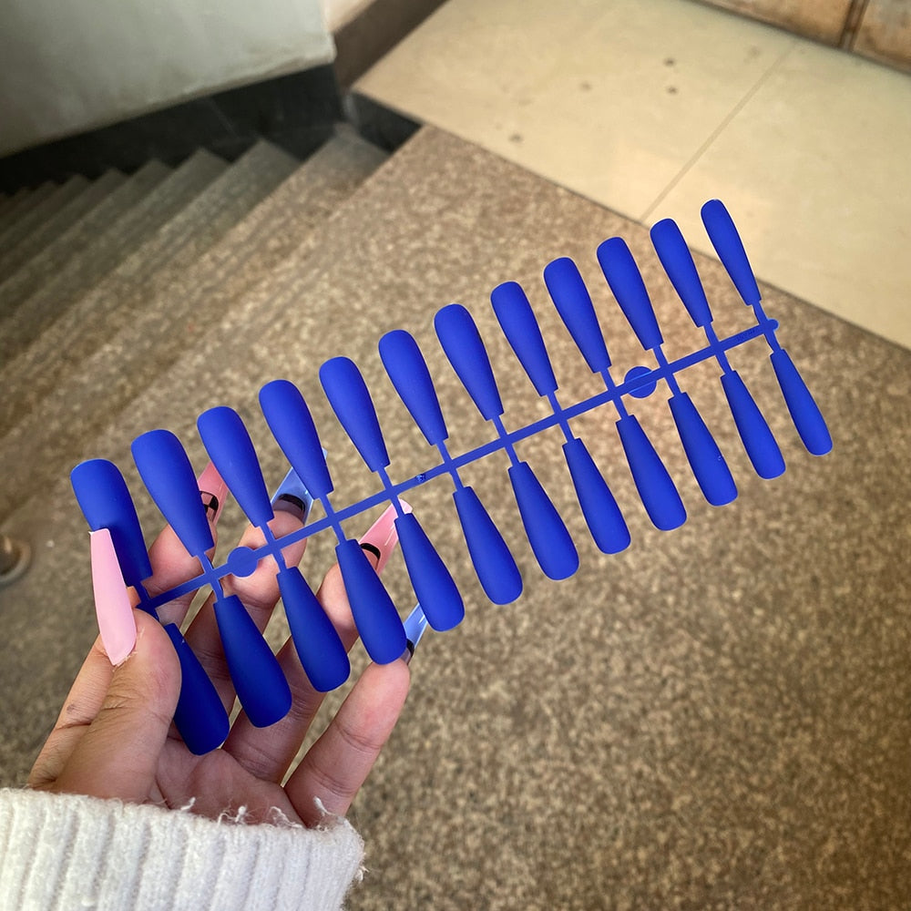 ChicNails - Ensemble de faux ongles mats 24 pièces