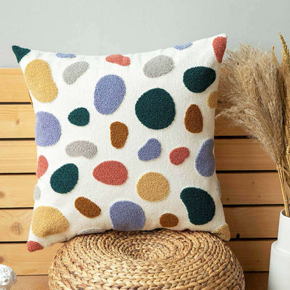 Dot coussin brodé