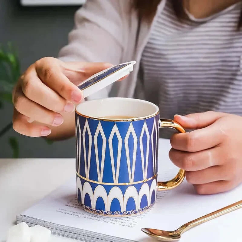 Tasse à café en céramique de luxe avec couvercle
