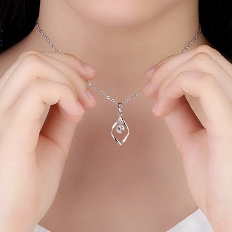 Collier en argent élégant avec pendentif en cristal zirconia éclatant - Elinor