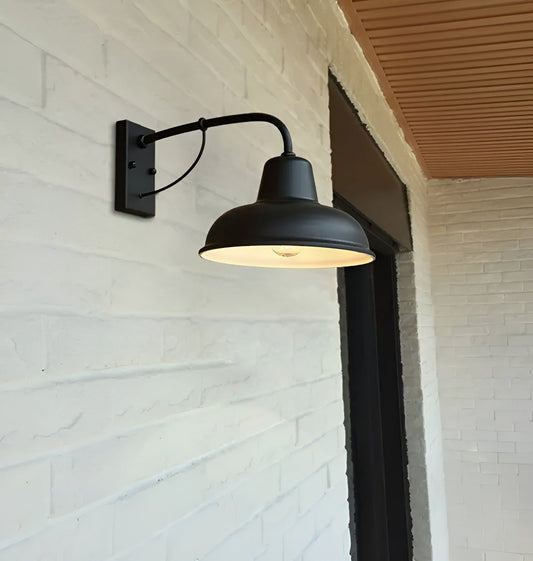 Lumière de grange vintage antique