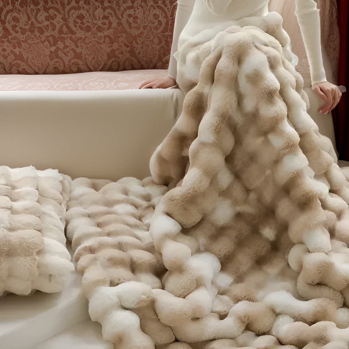 Floroux Blanket Cozy | Warm Transport Blanket | Elegant Design | Comfortable Snuggly Blanket