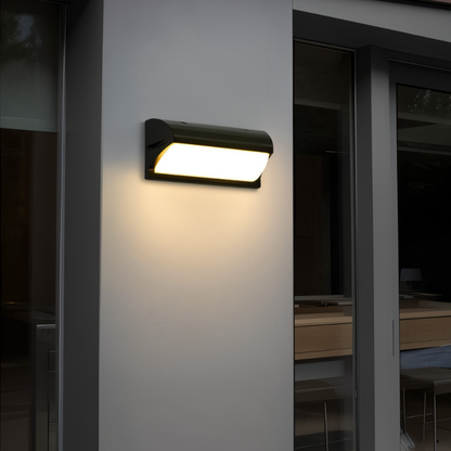 Floroux | Luminaire mural LED étanche avec capteur de mouvement pour usage extérieur