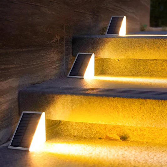 Floroux | Pack de lumières d'étape triangulaires - Lumière solaire IP67 - Lumière décorative de jardin