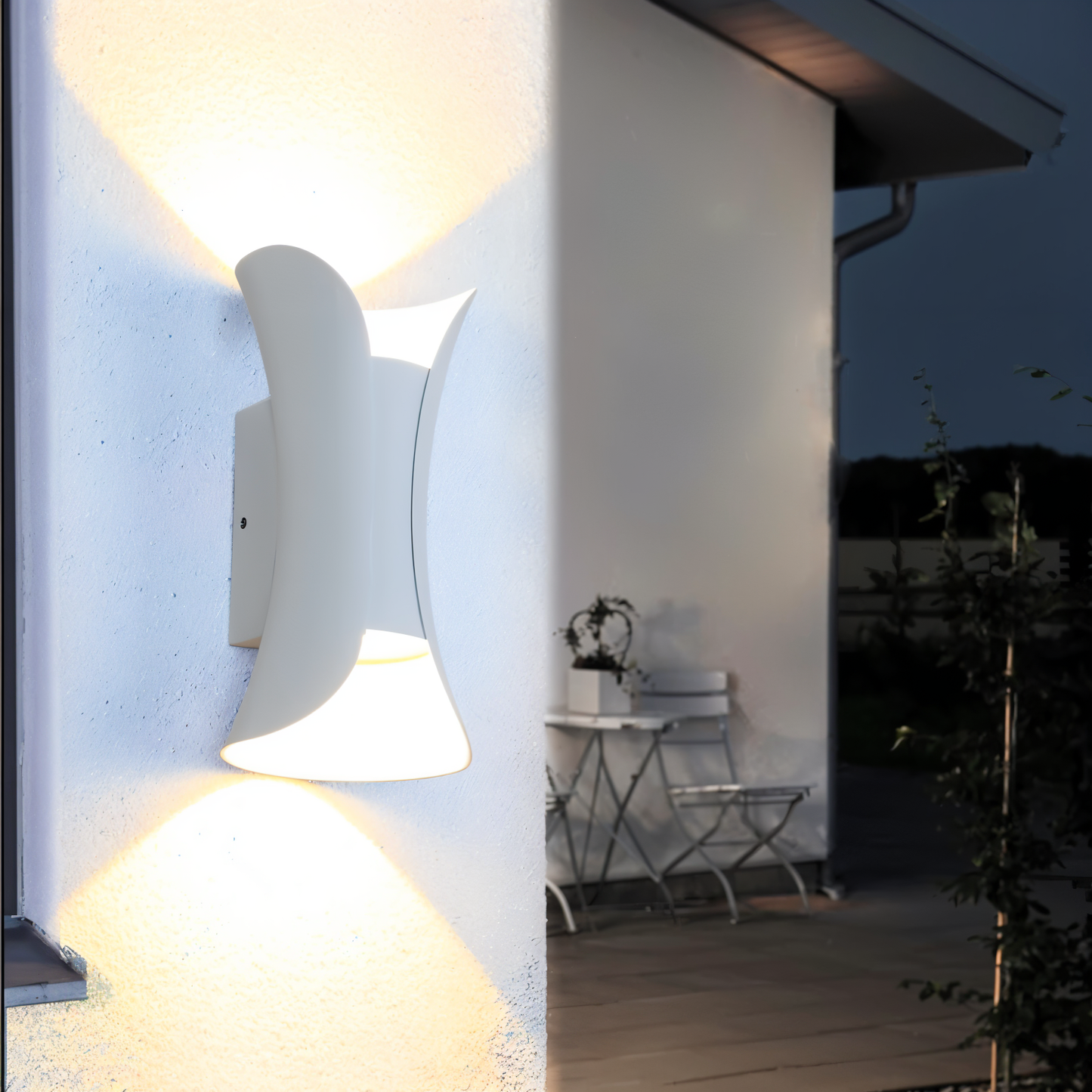 Floroux - Douce lumière murale LED élégante avec double émission lumineuse pour les espaces extérieurs