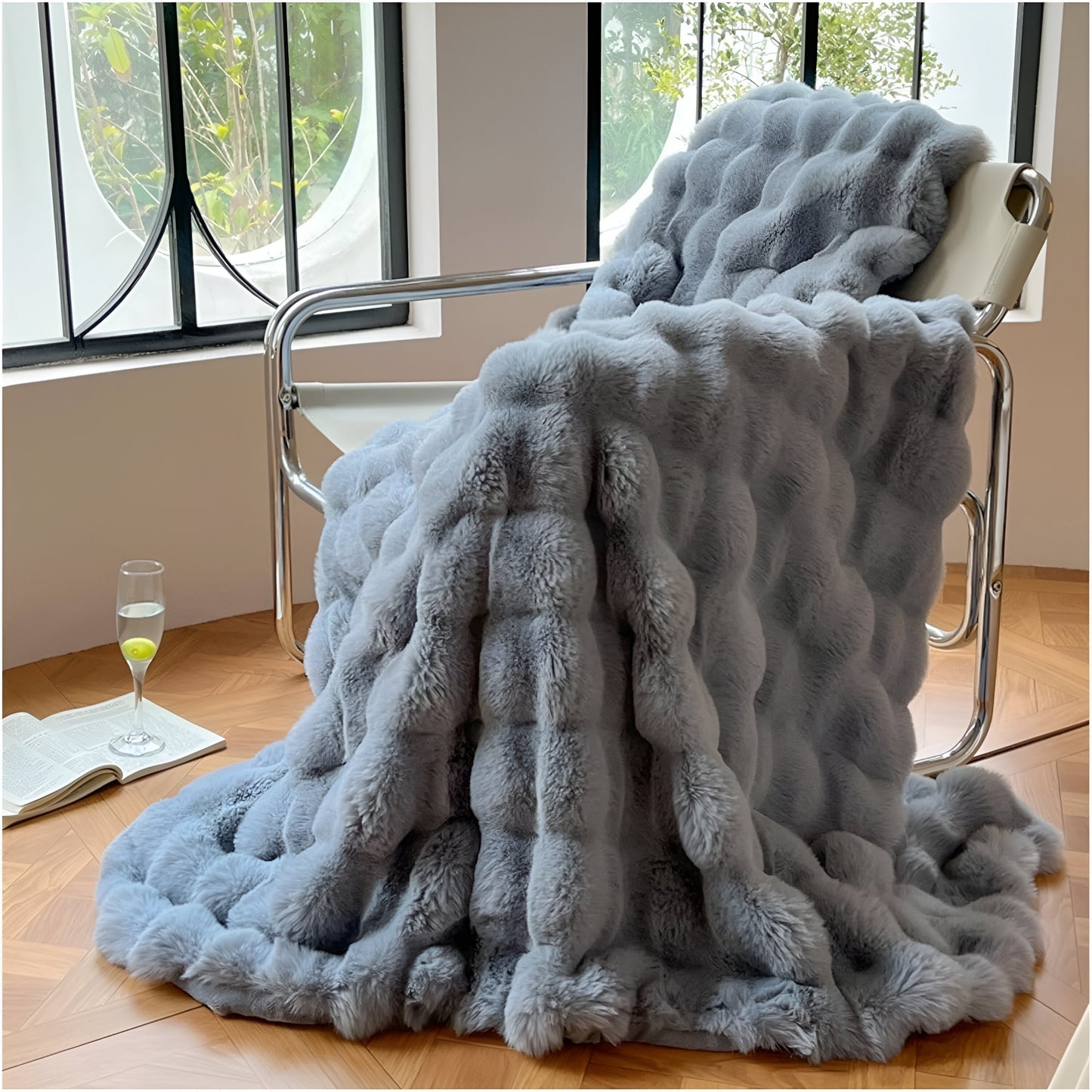 Floroux Blanket Cozy | Warm Transport Blanket | Elegant Design | Comfortable Snuggly Blanket