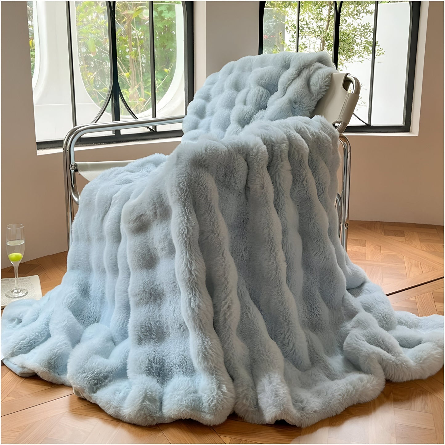 Floroux Blanket Cozy | Warm Transport Blanket | Elegant Design | Comfortable Snuggly Blanket