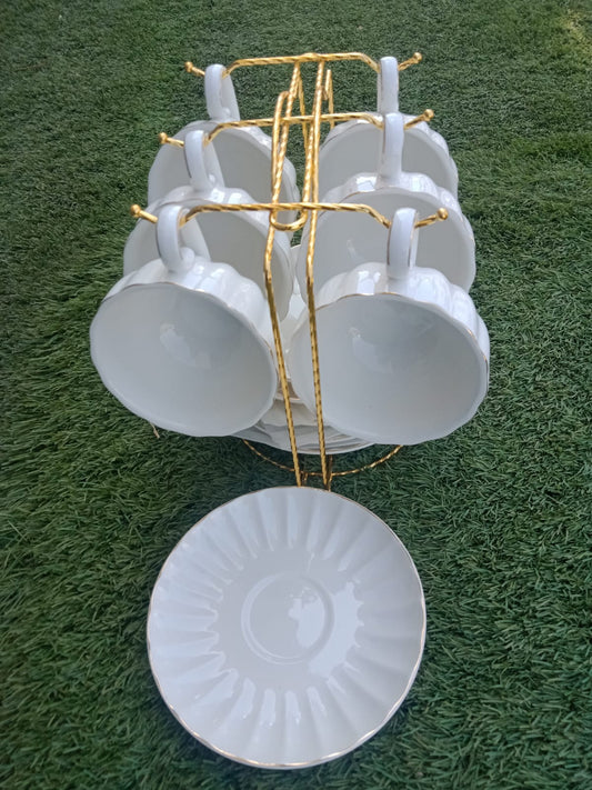 Ensemble de tasse et soucoupe avec support