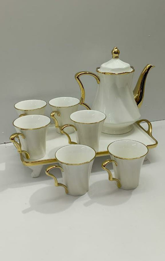 Ensemble de thé en céramique et plateau