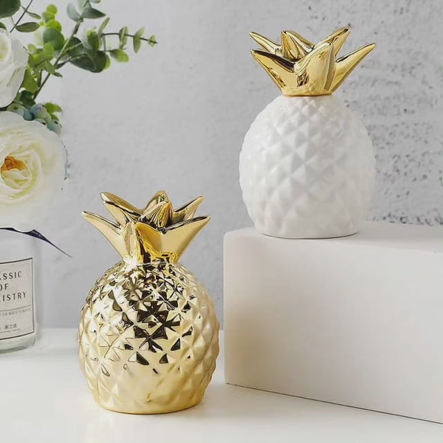 Décor d'ananas doré
