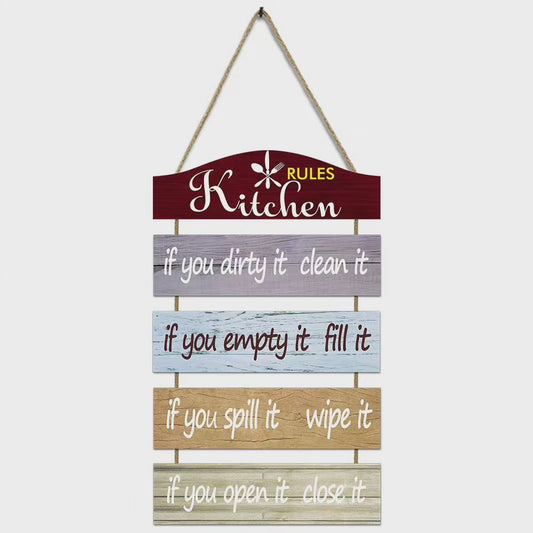 Décoration des règles de la maison en bois