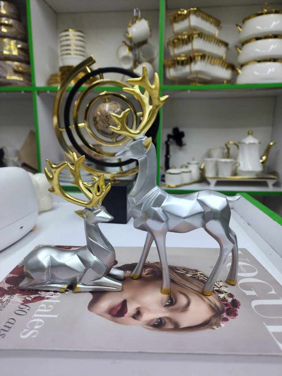 Deux décor de cerfs