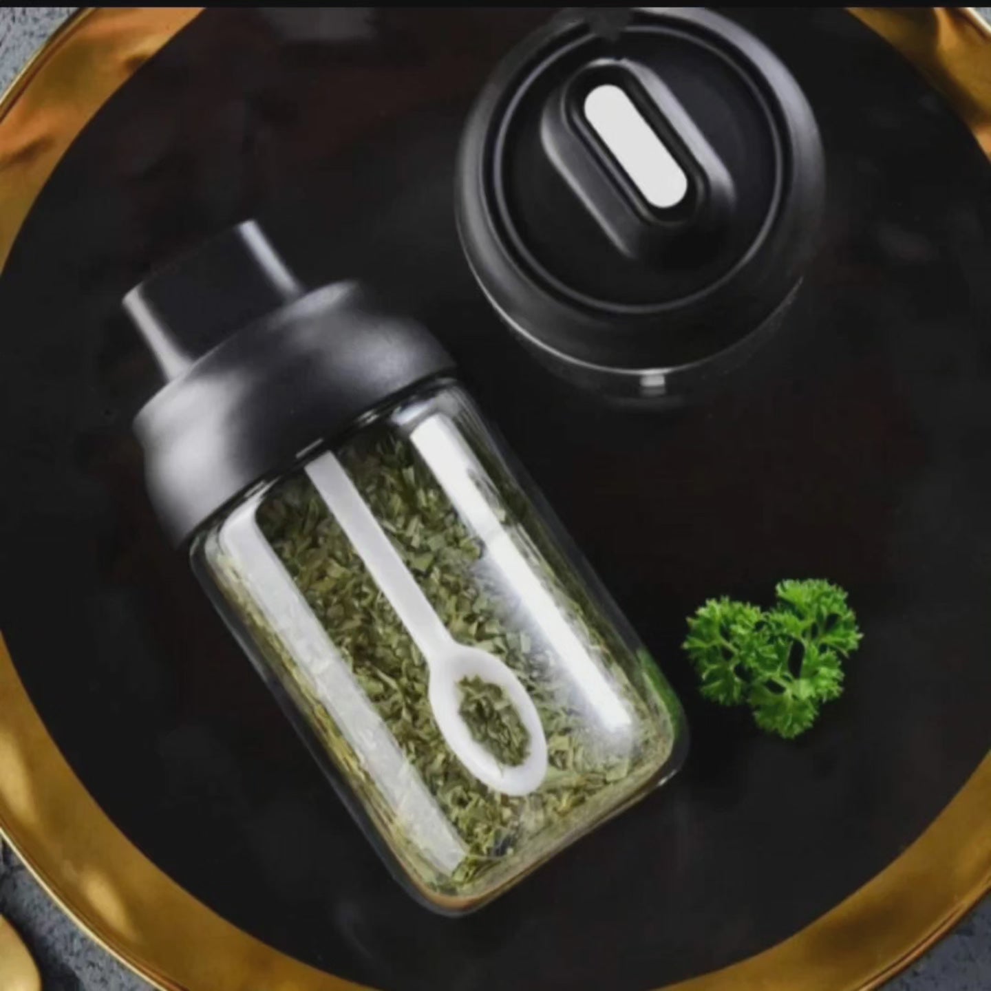 Bocaux d'épices en verre
