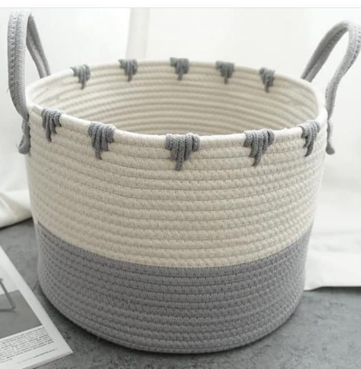 Bacs à linge décoratifs