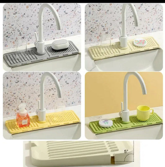 Tapis en silicone pour robinet