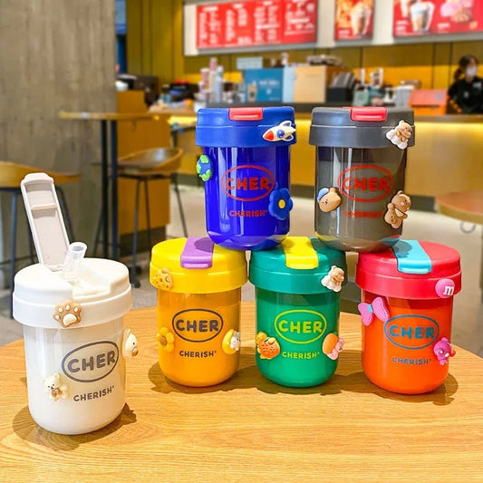 gobelet mignon pour enfants de 300 ml avec paille