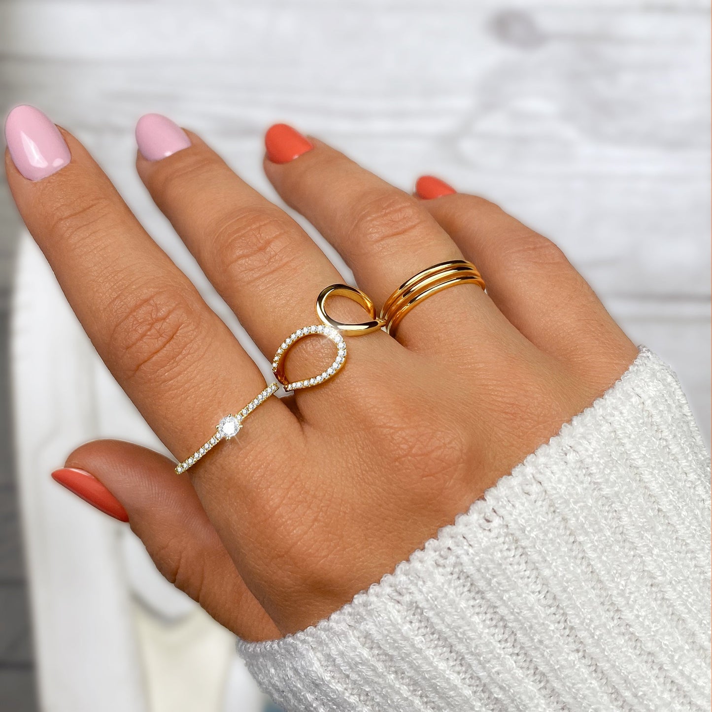 Bague Sienna Élégante avec des Pierres de Zirconia Éblouissantes