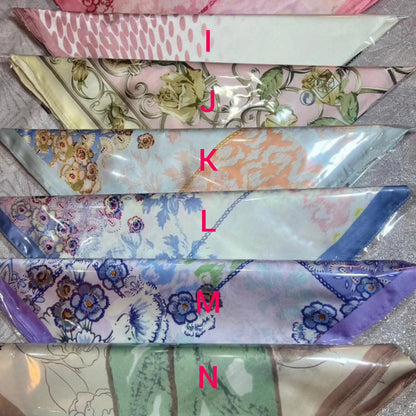 Étole carrée en soie