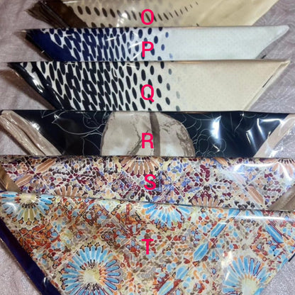 Étole carrée en soie