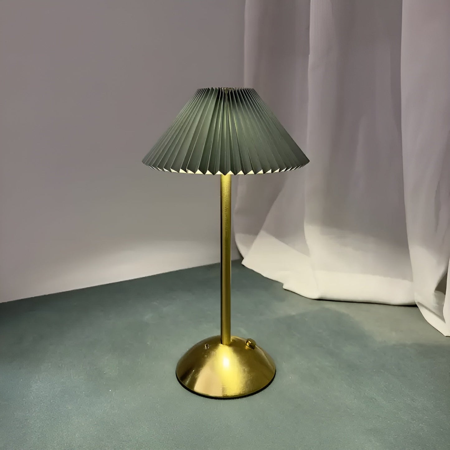 Floroux | Lampe de table sans fil et élégante