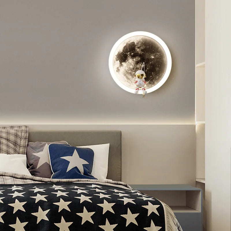 Floroux - Lampe murale LED d'astronaute fascinante pour soirées romantiques