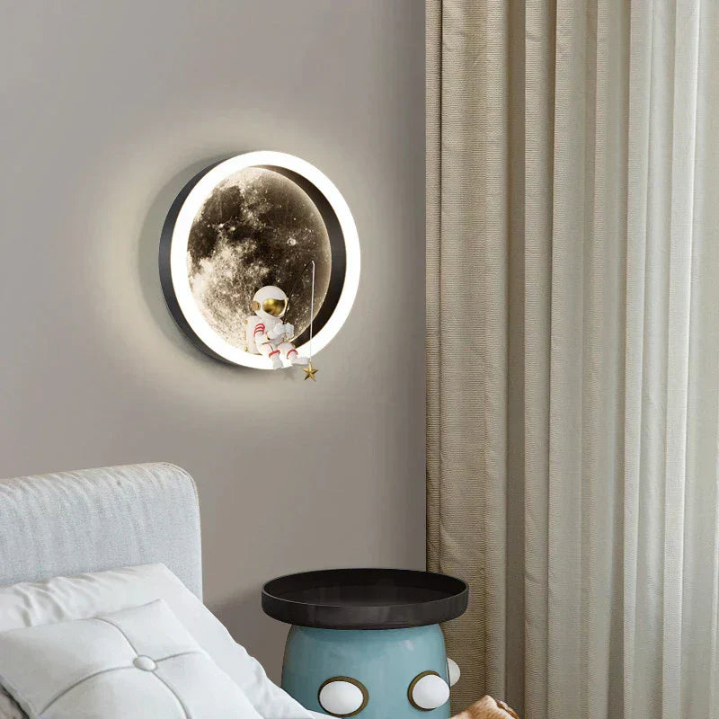 Floroux - Lampe murale LED d'astronaute fascinante pour soirées romantiques