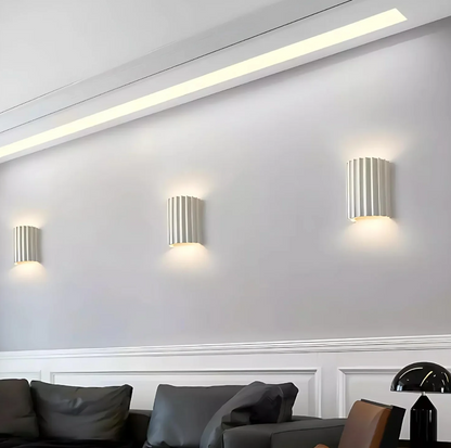 Floroux Clarté Mur – Applique moderne pour un éclairage élégant et fonctionnel