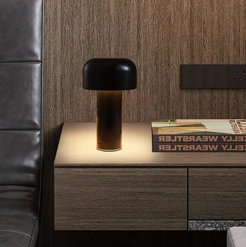 Floroux de Table Design Champignon - Le Phare Champignon en Verre et Métal | Éclairage Élégant et Moderne