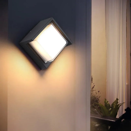 Floroux | Lampe murale extérieure élégante et résistante aux intempéries