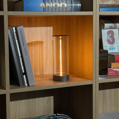 Floroux - Lampe de table élancée et moderne pour un éclat sophistiqué