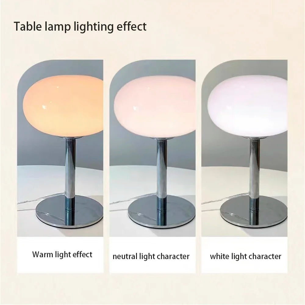 Floroux - Lampe de table en verre crémeux pour une atmosphère accueillante et élégante
