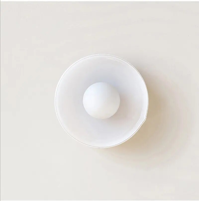 Élégance Nordique - La lampe de plafond GlassGlow pour Votre Maison