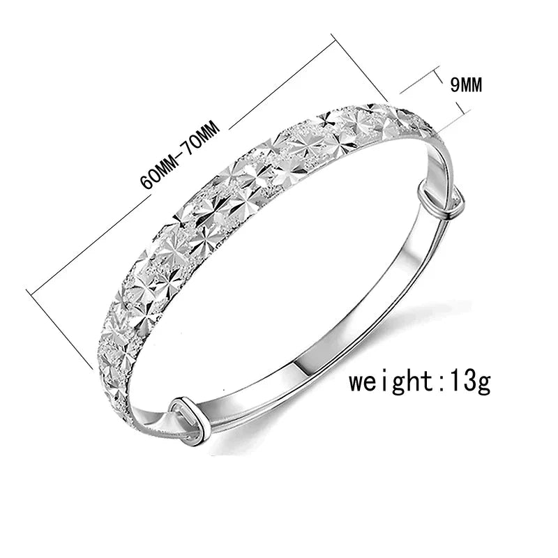 Bracelet en argent en forme d'étoile envoûtante pour un look éclatant