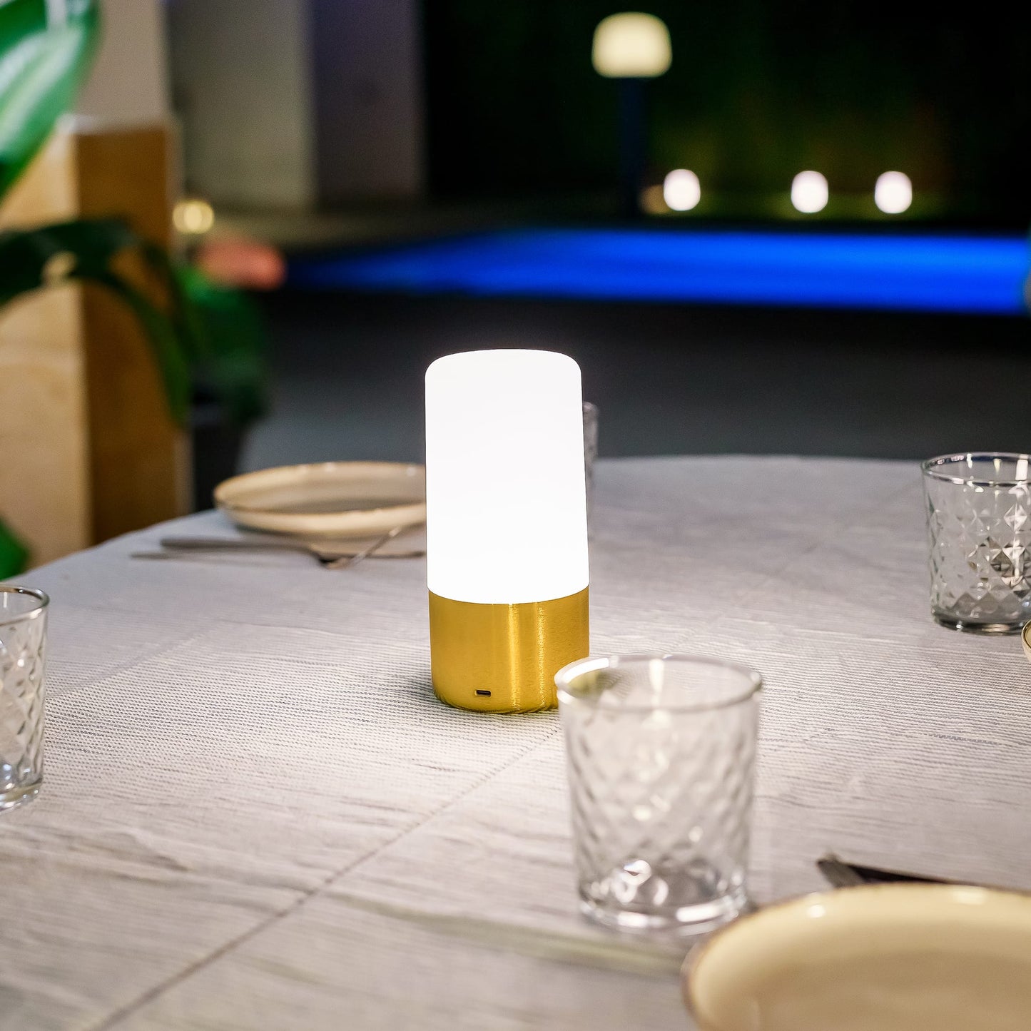 Maia<br> Lampe de table rechargeable