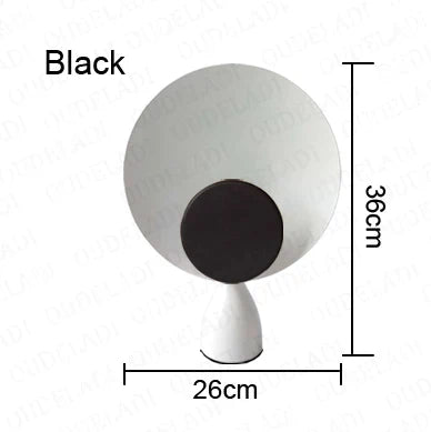 Élégance Scandinave : Lampe de Table Design NordicRadiance