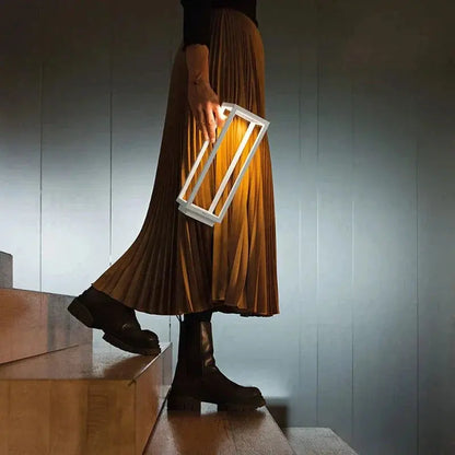 LumaLite - Lampe de table LED sans fil moderne