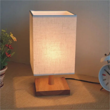 Floroux - Lampe de table en bois moderne
