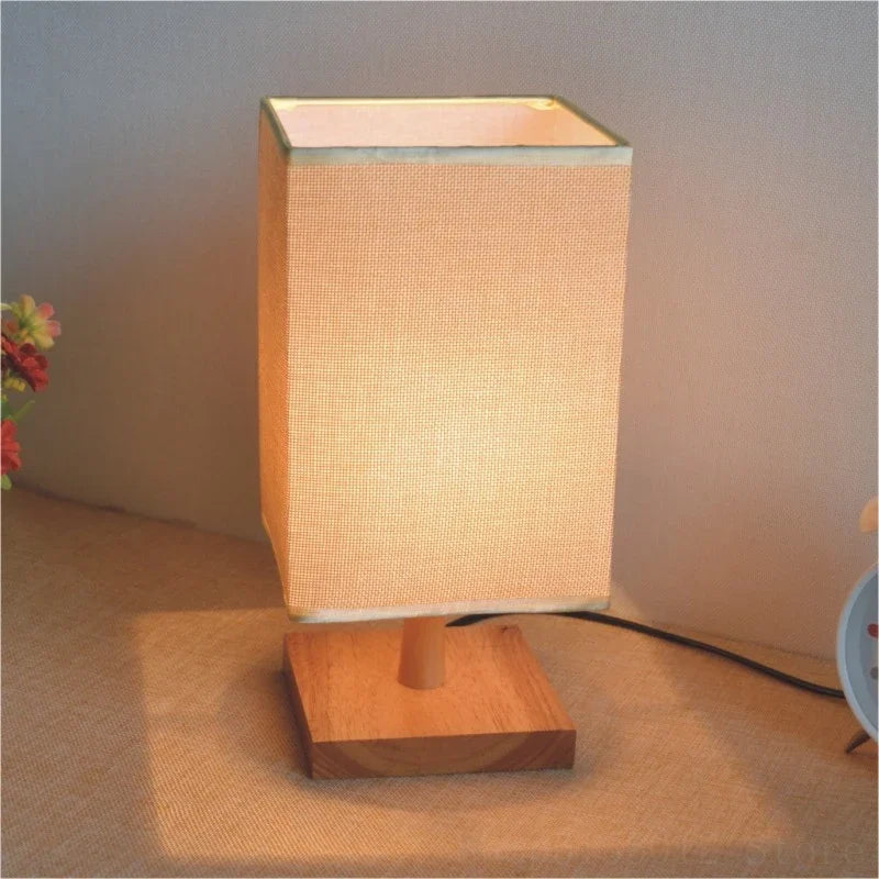Floroux - Lampe de table en bois moderne