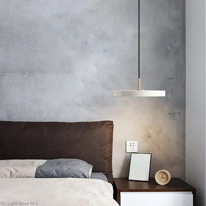 ScandiLume – Lampes suspendues design scandinave élégant