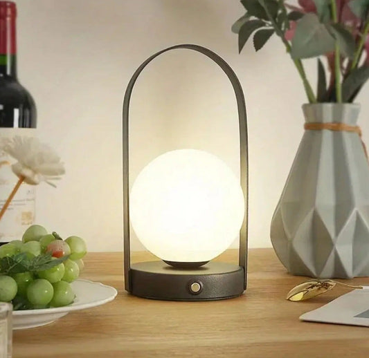 Lampe de table LED portable élégante avec contrôle tactile et batterie rechargeable