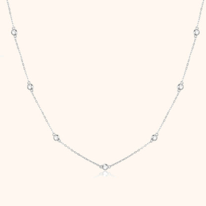 Collier Élégant Elara Zirconium pour un Look Raffiné