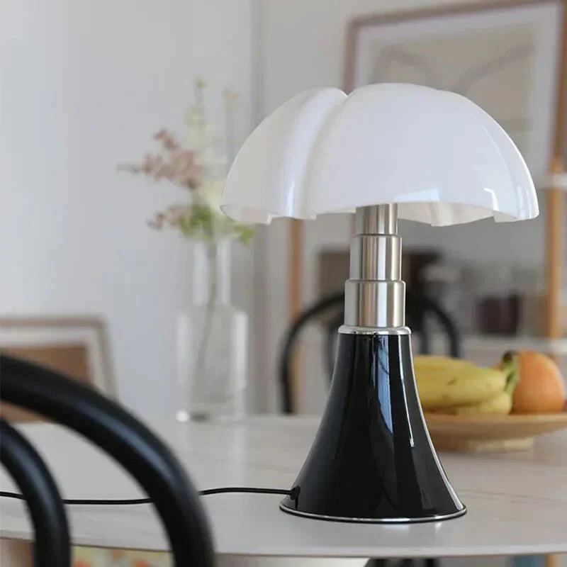FloraLuxe - Élégante Lampe de Table à Fleurs pour Intérieur