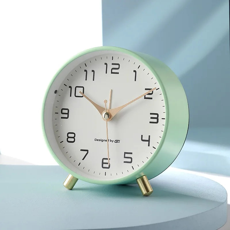 Horloge de table moderne style scandinave – horloge de bureau – look luxueux – métal – pour salon/couloir – 12 x 11 x 5 cm