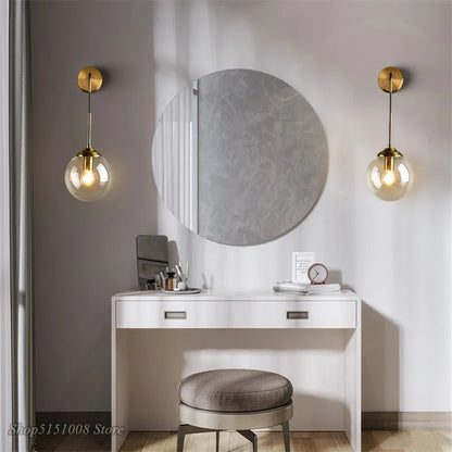 Applique Nordique Moderne - Éclairage Élegant en Verre pour la Maison
