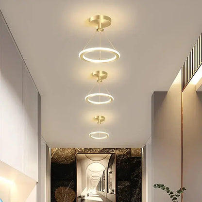 LumiÉclat - Éclairage LED Moderne pour Entrée et Véranda
