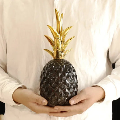 Floroux Figure Decor Pineapple Gold | Elegant Interior Decoration | Sculpture in White, Gold and Black