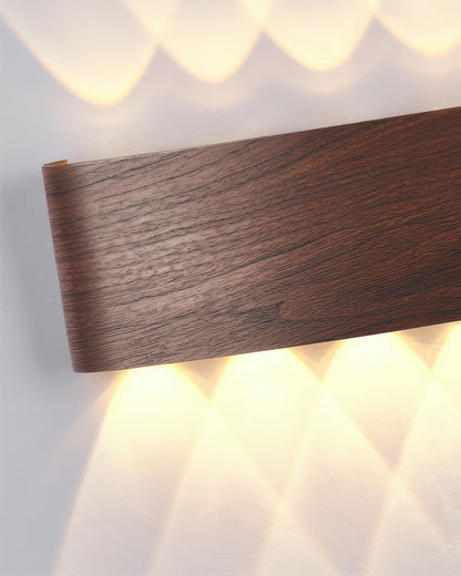 Lampe murale LED Lumina avec effet bois